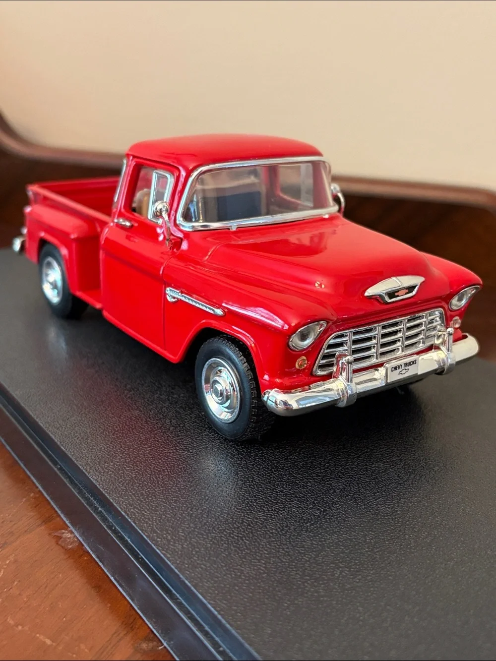 Classic 55 chevy die cast, with case